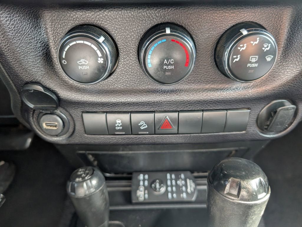 2015 Jeep Wrangler Sport