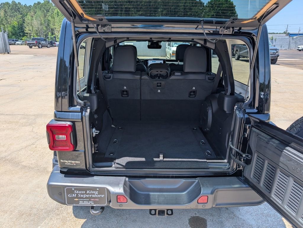 2024 Jeep Wrangler Sahara