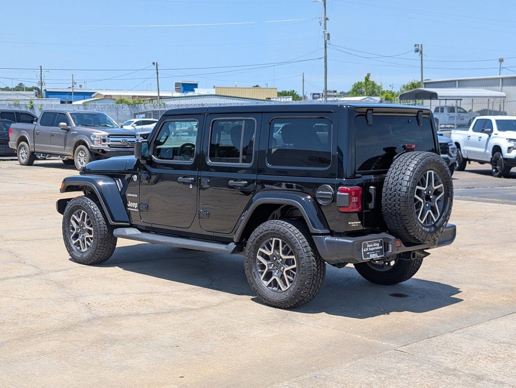 2024 Jeep Wrangler Sahara