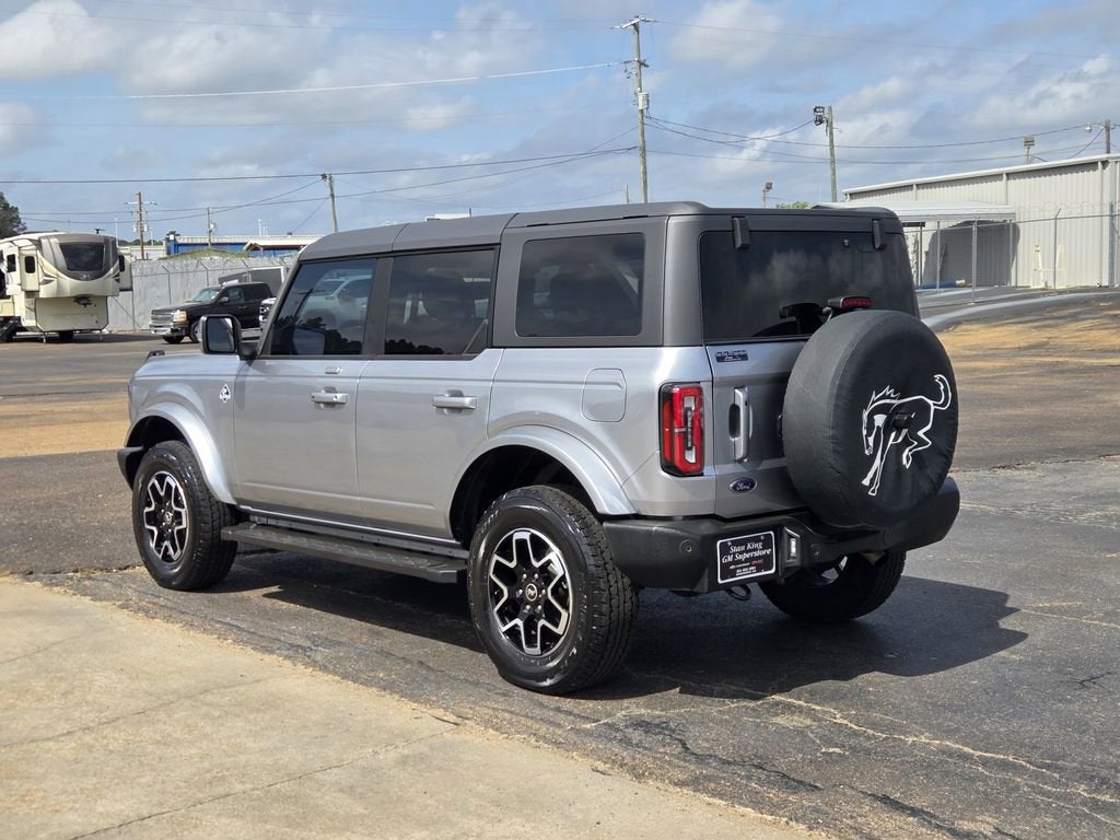 2023 Ford Bronco Base