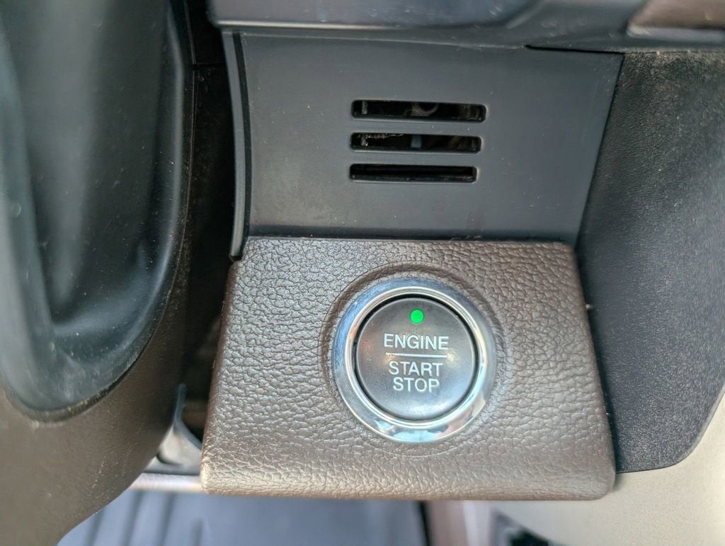 2017 Ford Super Duty F-250 SRW Lariat