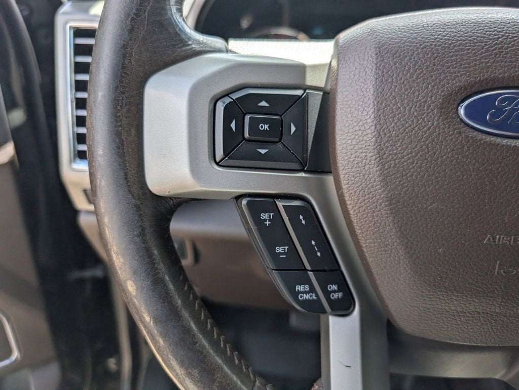 2017 Ford Super Duty F-250 SRW Lariat