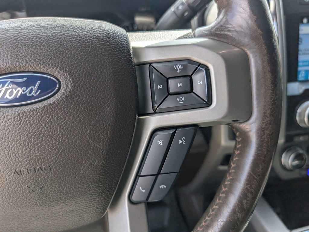 2017 Ford Super Duty F-250 SRW Lariat