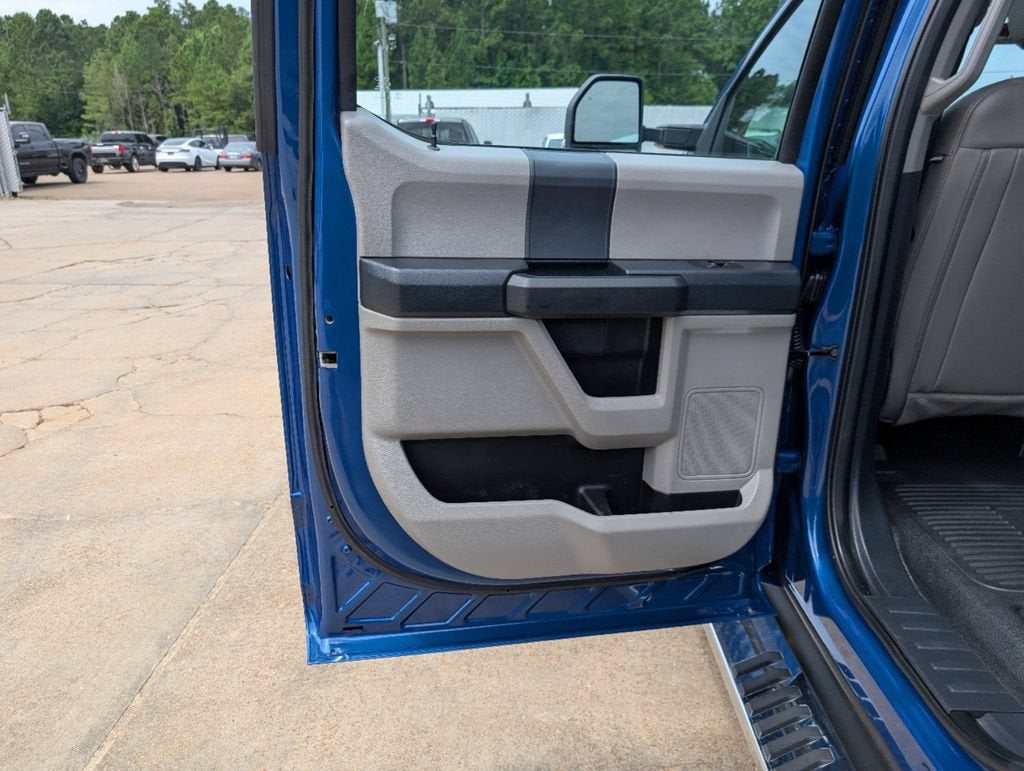 2022 Ford Super Duty F-350 SRW XL