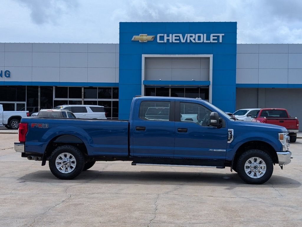 2022 Ford Super Duty F-350 SRW XL