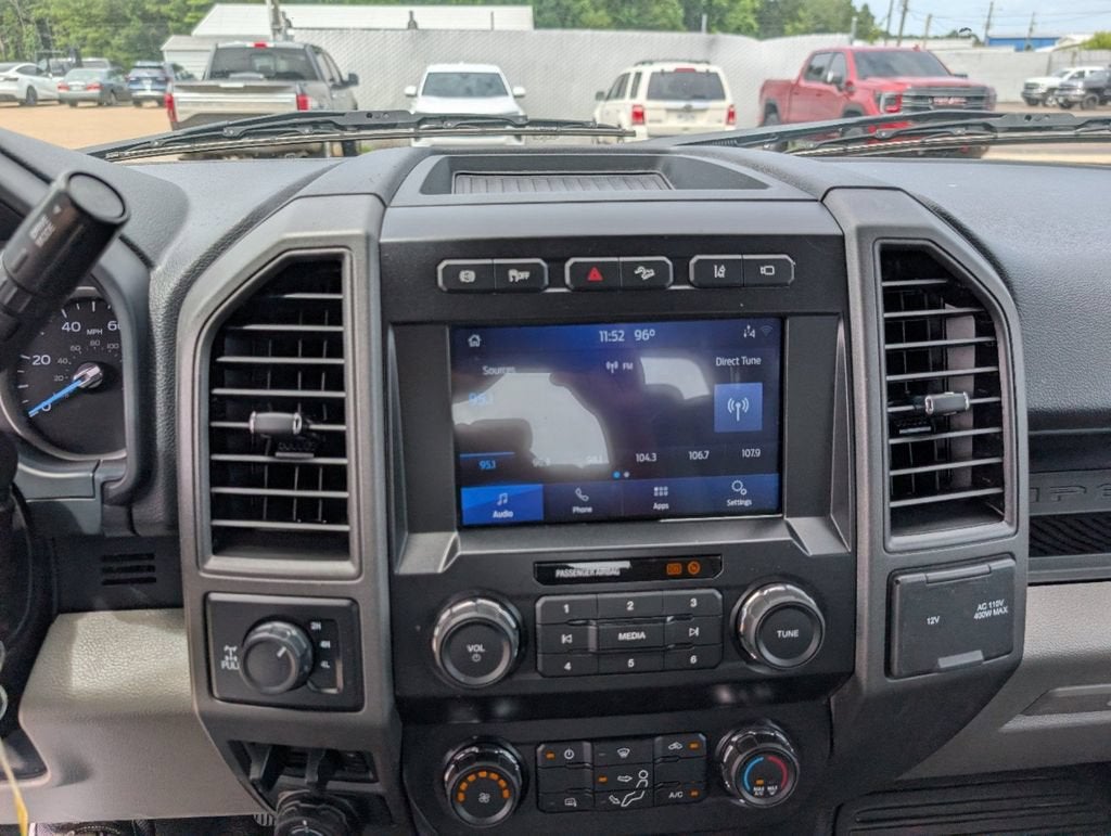 2022 Ford Super Duty F-350 SRW XL