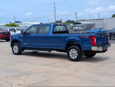 2022 Ford Super Duty F-350 SRW XL