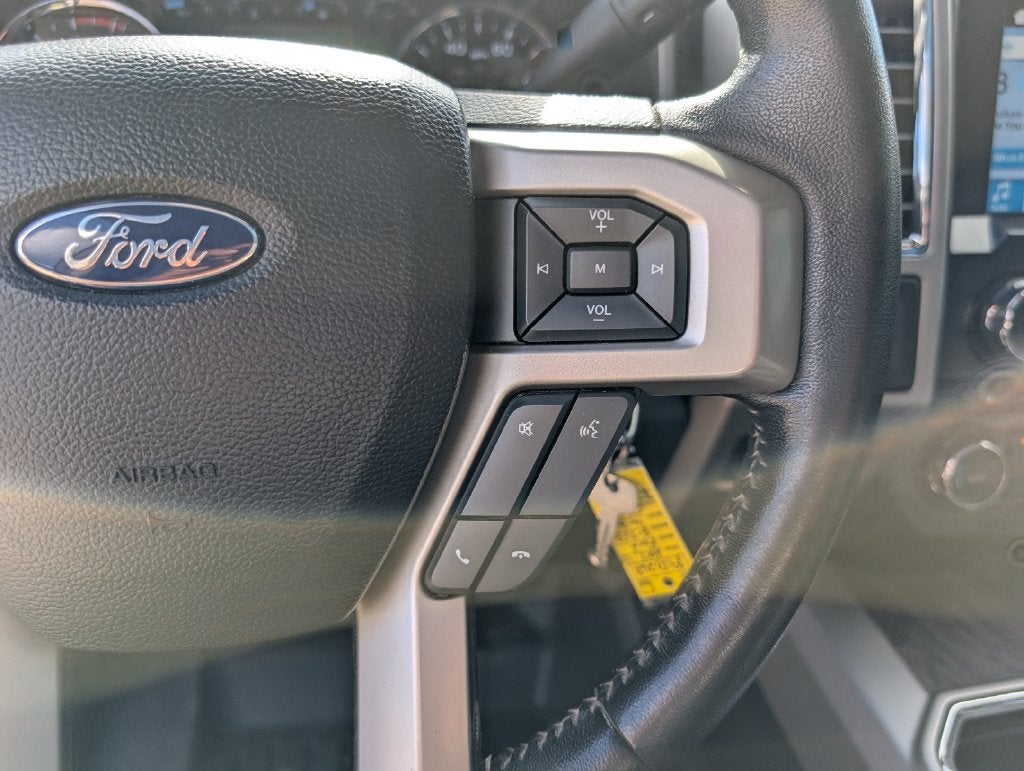 2017 Ford Super Duty F-350 DRW Lariat