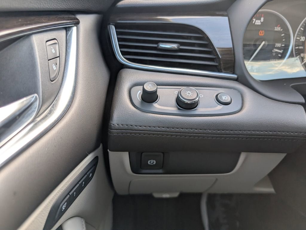 2017 Buick LaCrosse Essence