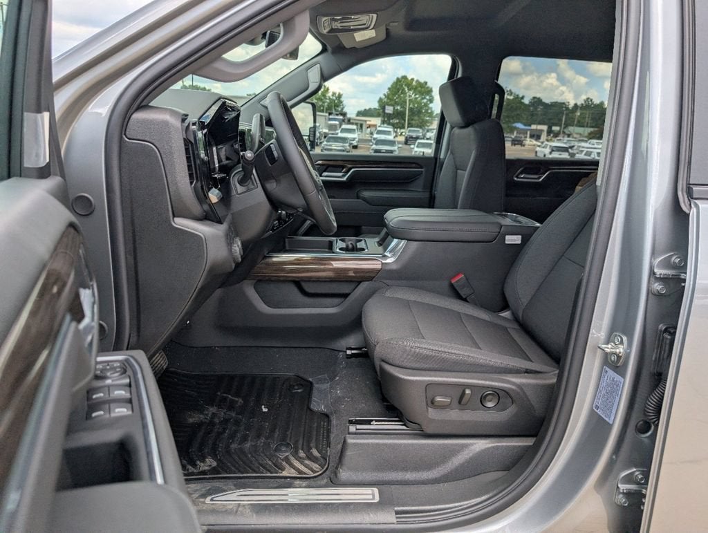 2026 Chevrolet Silverado 3500 HD Chassis Cab LT