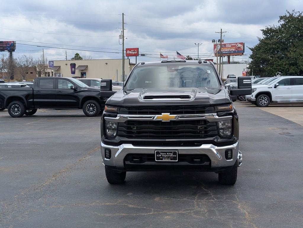 2024 Chevrolet Silverado 3500 HD Chassis Cab LT