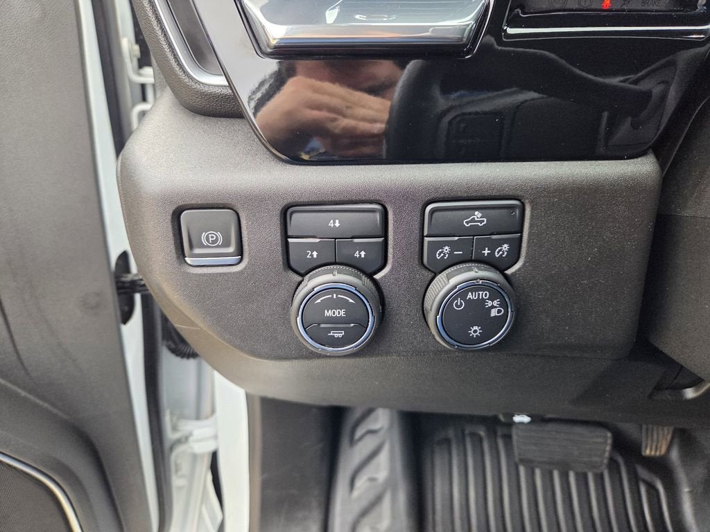 2024 Chevrolet Silverado 3500 HD Chassis Cab LT