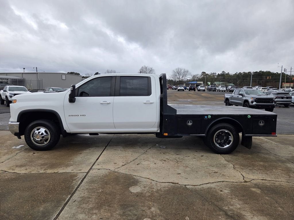 2024 Chevrolet Silverado 3500 HD Chassis Cab LT