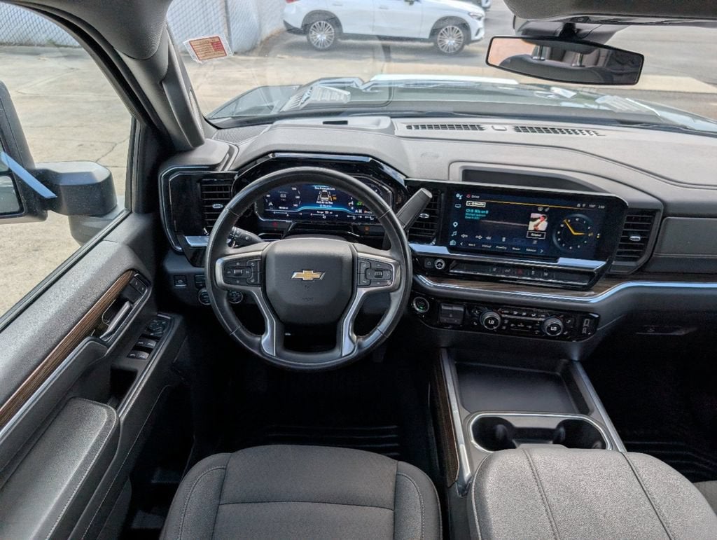 2025 Chevrolet Silverado 3500 HD LT DRW
