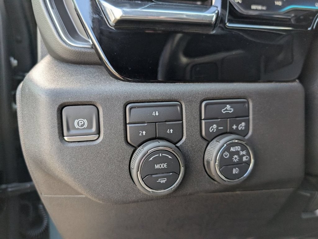 2025 Chevrolet Silverado 3500 HD LT DRW