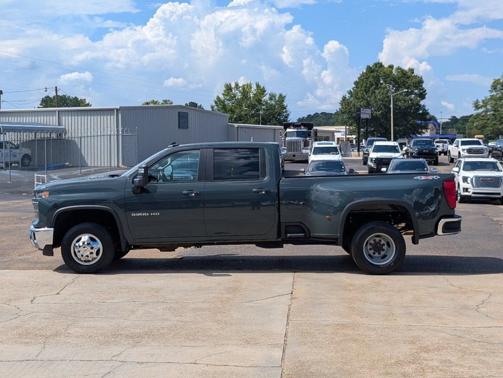 2025 Chevrolet Silverado 3500 HD LT DRW