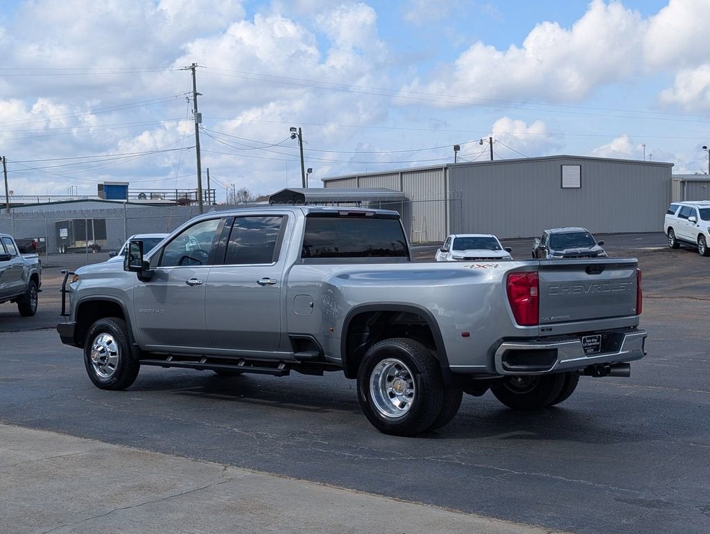 2025 Chevrolet Silverado 3500 HD LTZ DRW