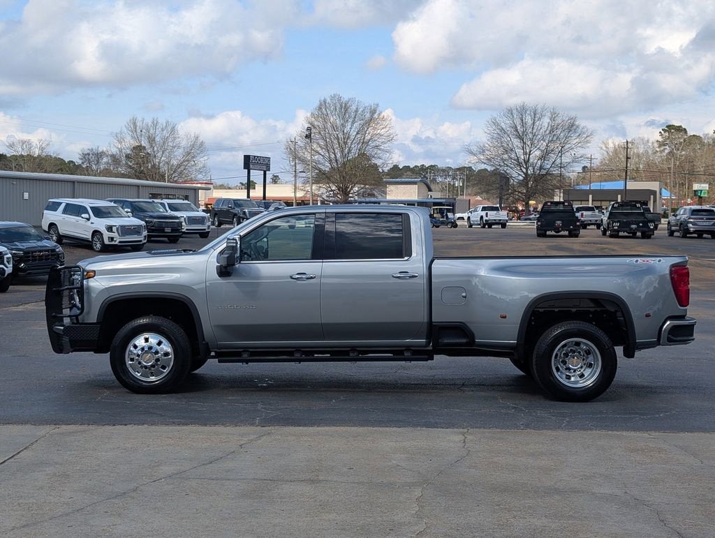 2025 Chevrolet Silverado 3500 HD LTZ DRW