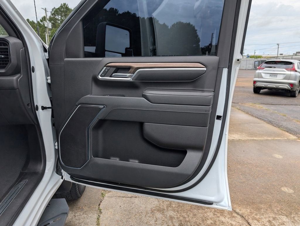 2024 Chevrolet Silverado 3500 HD LT DRW