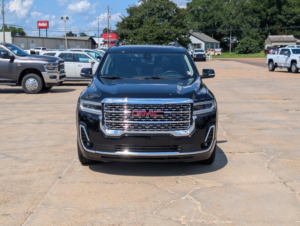2022 GMC Acadia Denali