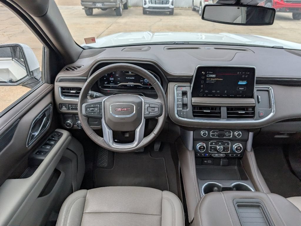 2023 GMC Yukon SLT