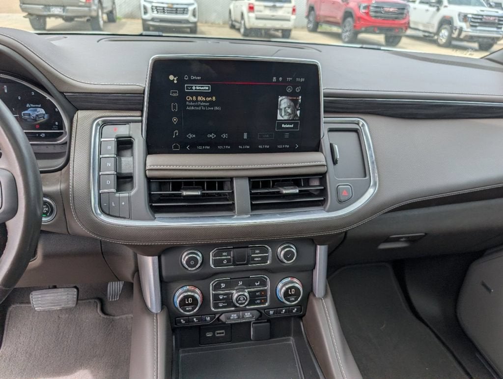 2023 GMC Yukon SLT