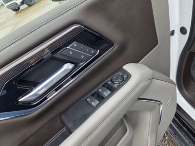 2025 GMC Yukon Elevation