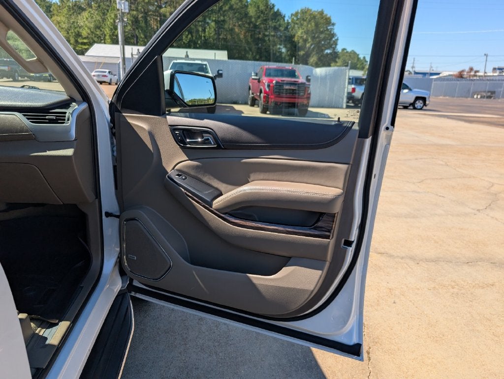 2017 GMC Yukon XL SLT