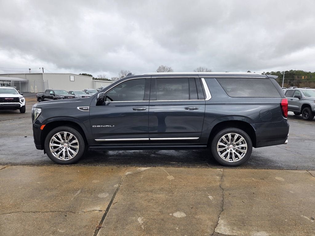 2022 GMC Yukon XL Denali