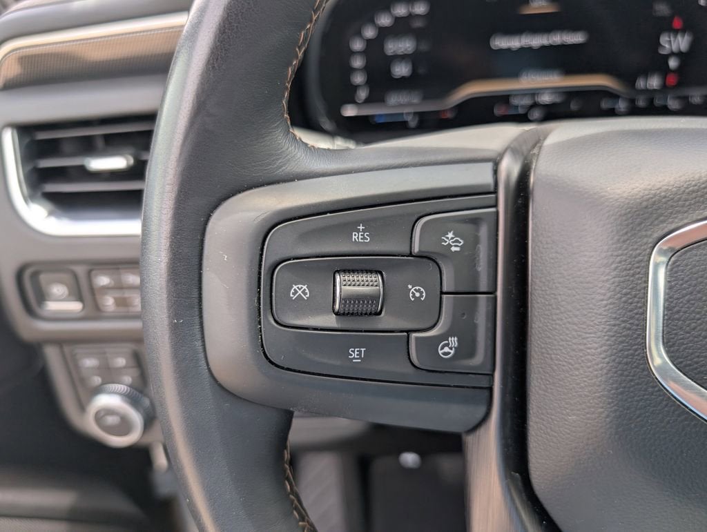 2022 GMC Yukon AT4