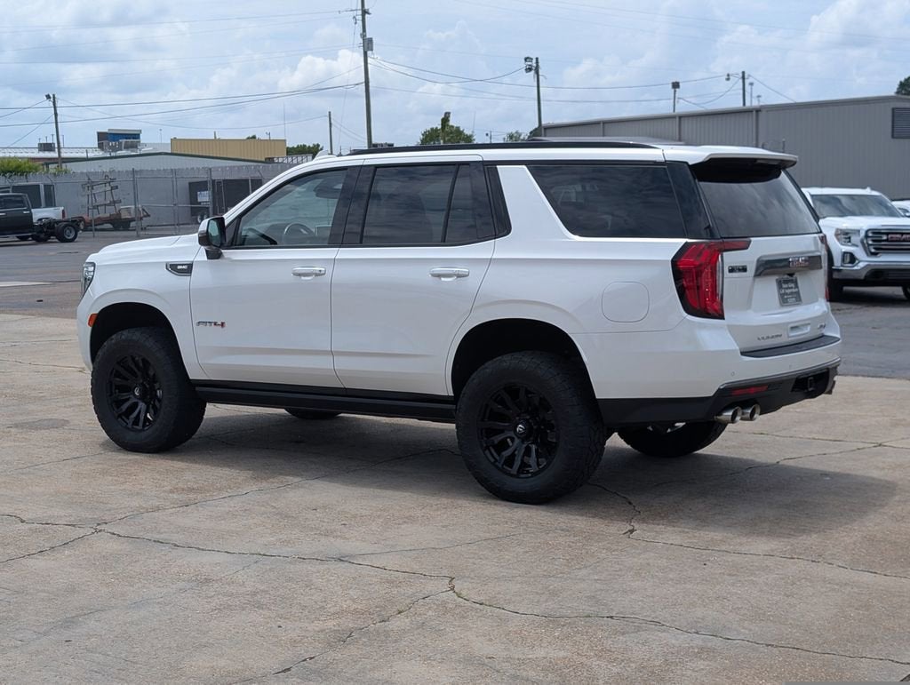 2022 GMC Yukon AT4