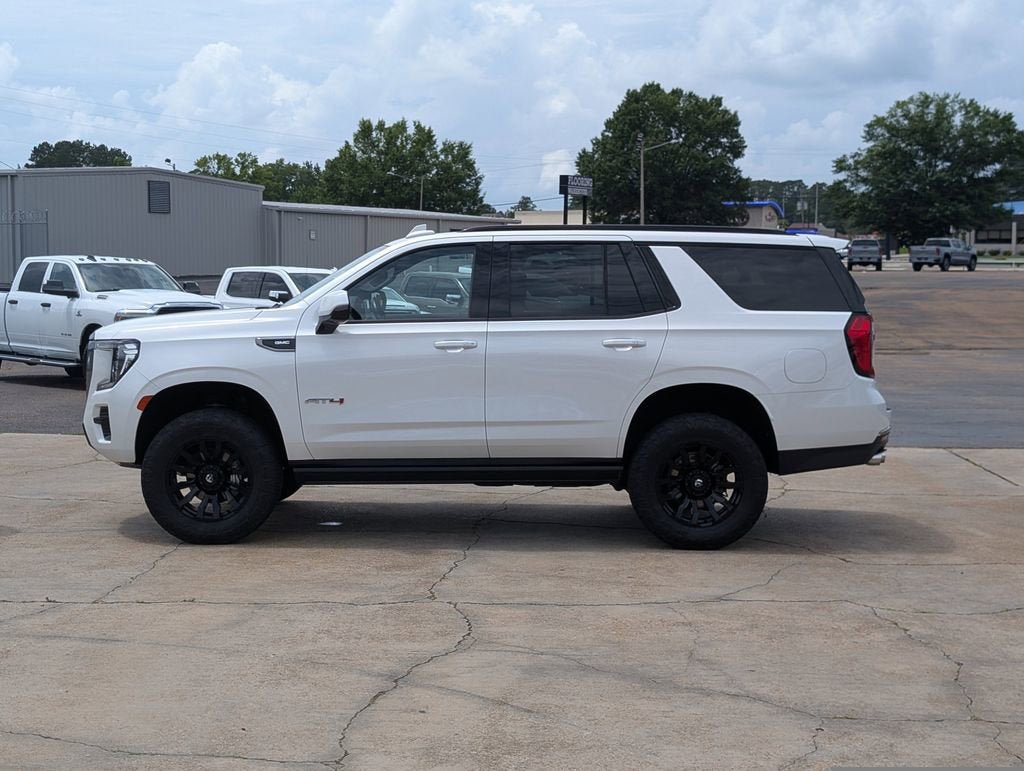 2022 GMC Yukon AT4