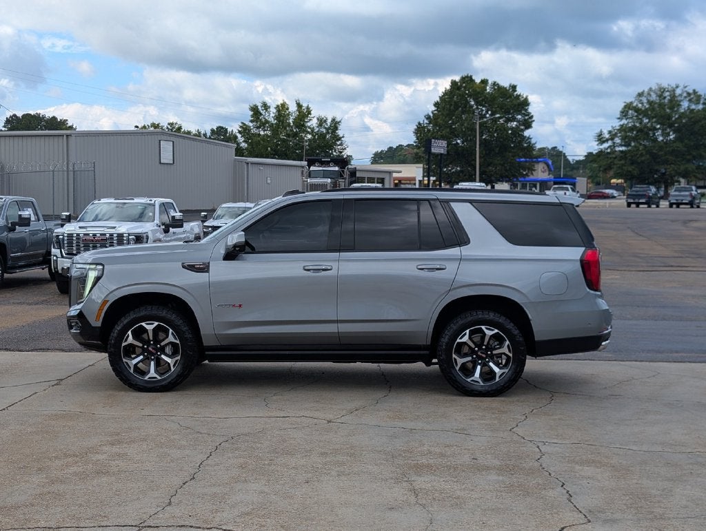 2025 GMC Yukon AT4