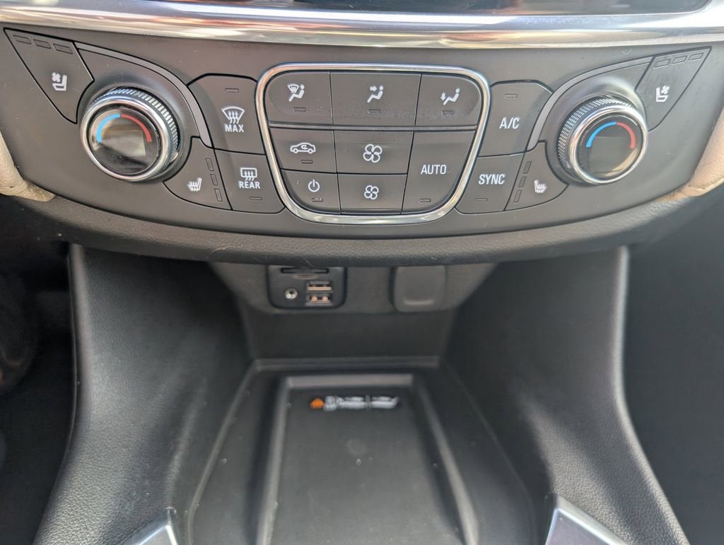 2022 Chevrolet Traverse Premier