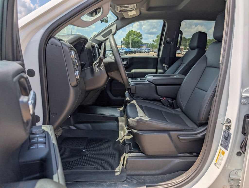 2024 GMC Sierra 2500 HD Pro