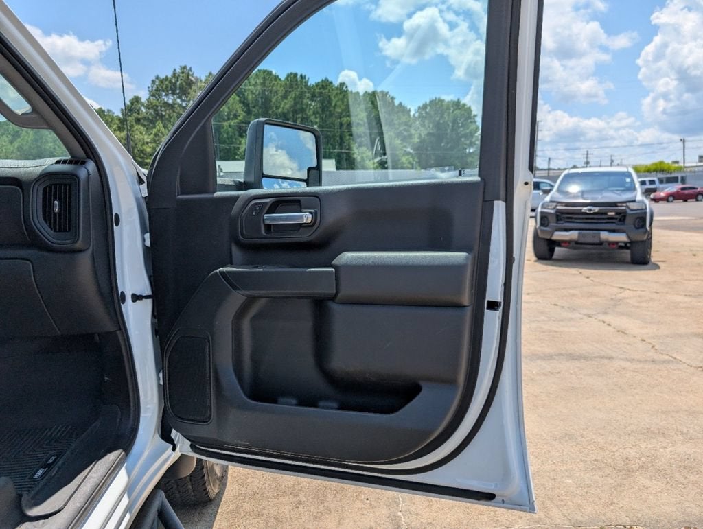 2024 GMC Sierra 2500 HD Pro
