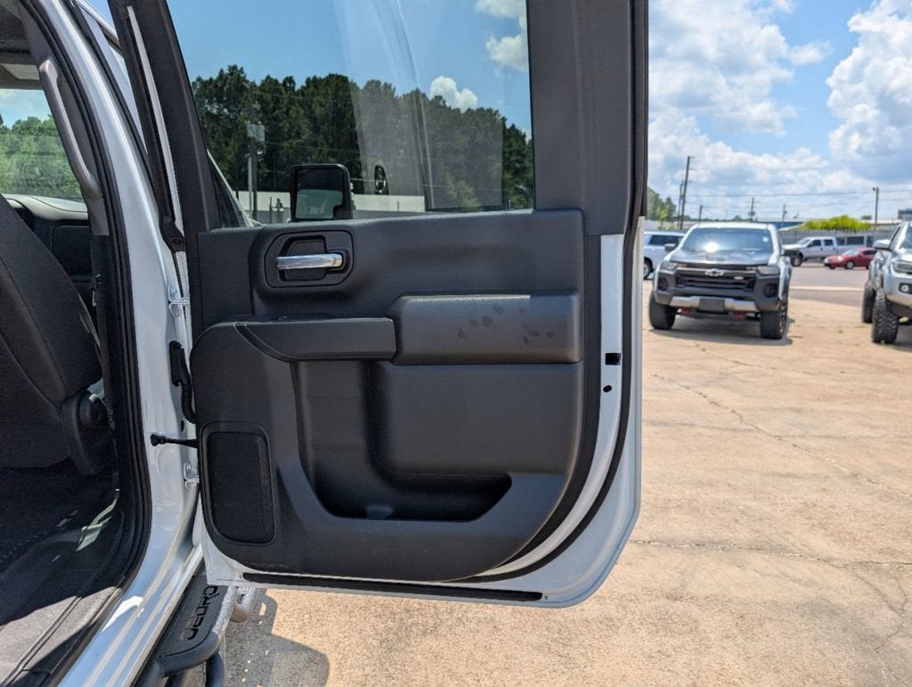 2024 GMC Sierra 2500 HD Pro