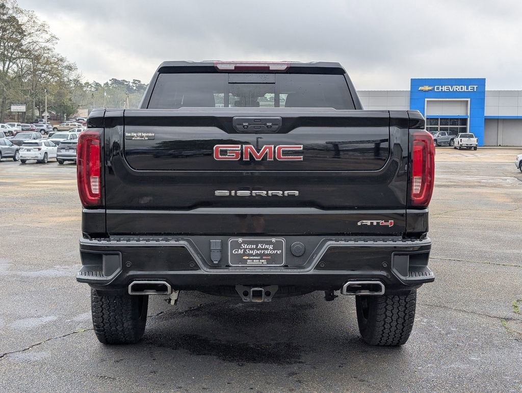 2023 GMC Sierra 1500 AT4