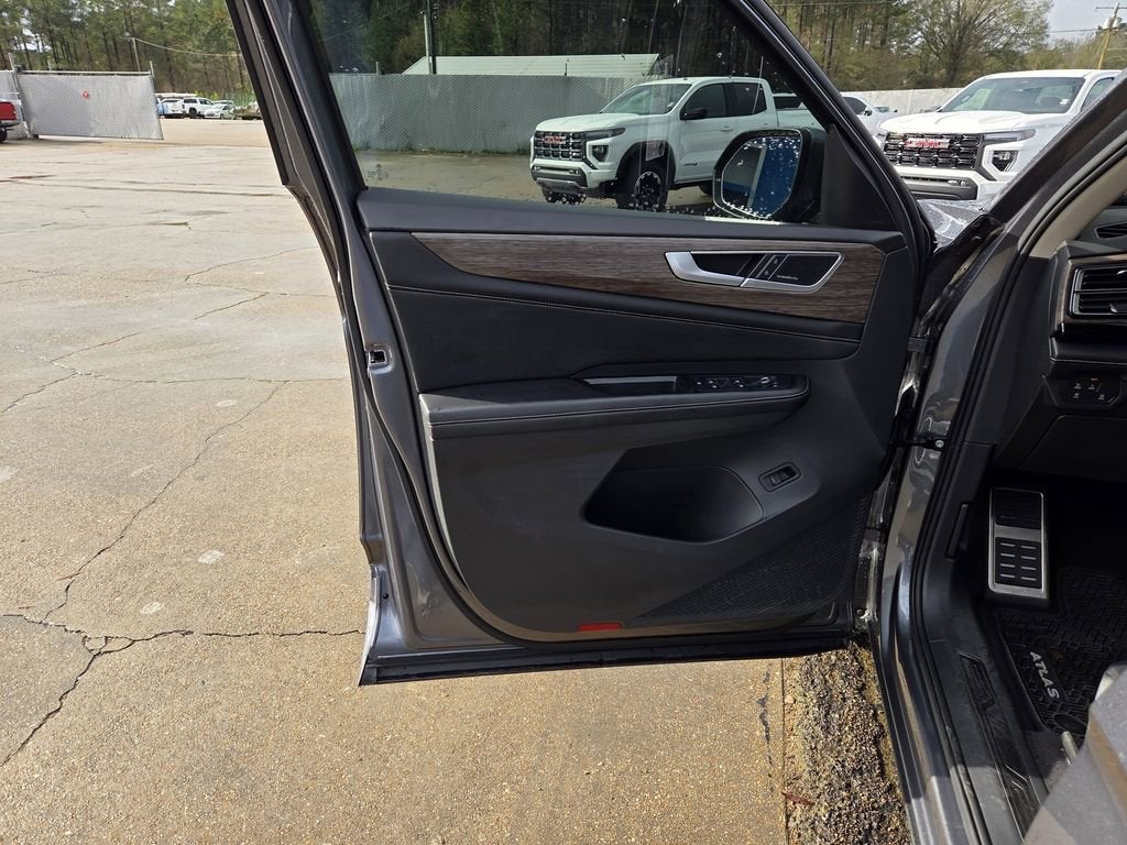 2024 Volkswagen Atlas 2.0T SEL Premium R-Line