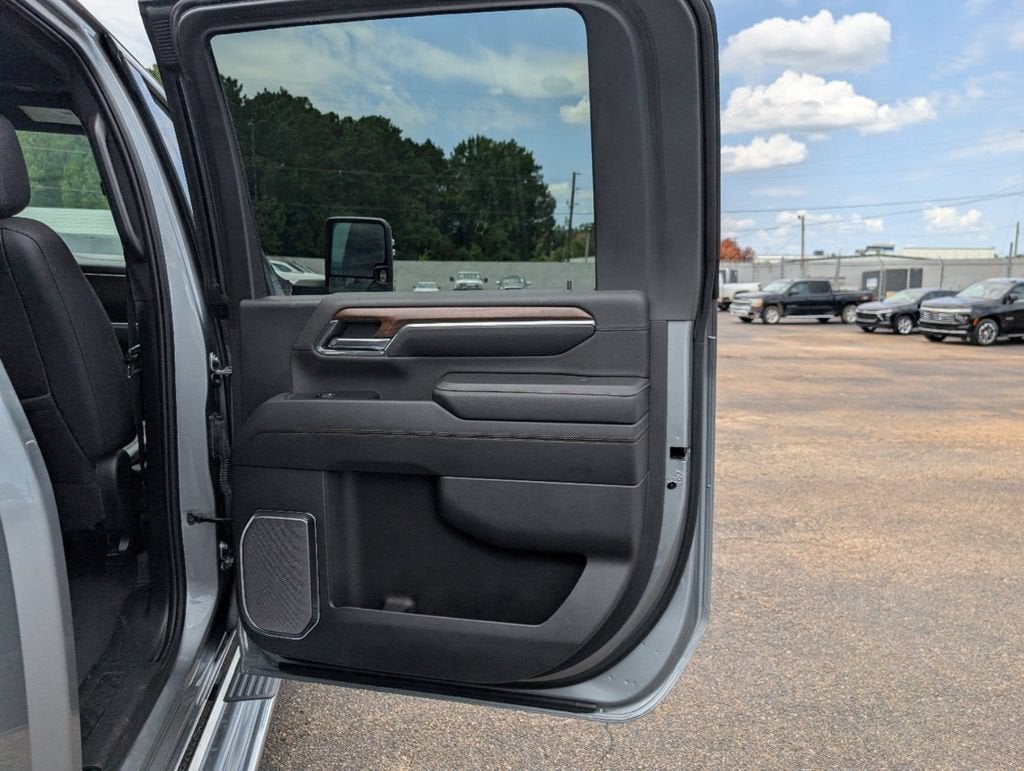 2024 Chevrolet Silverado 2500 HD High Country