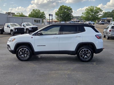 2025 Jeep Compass Trailhawk