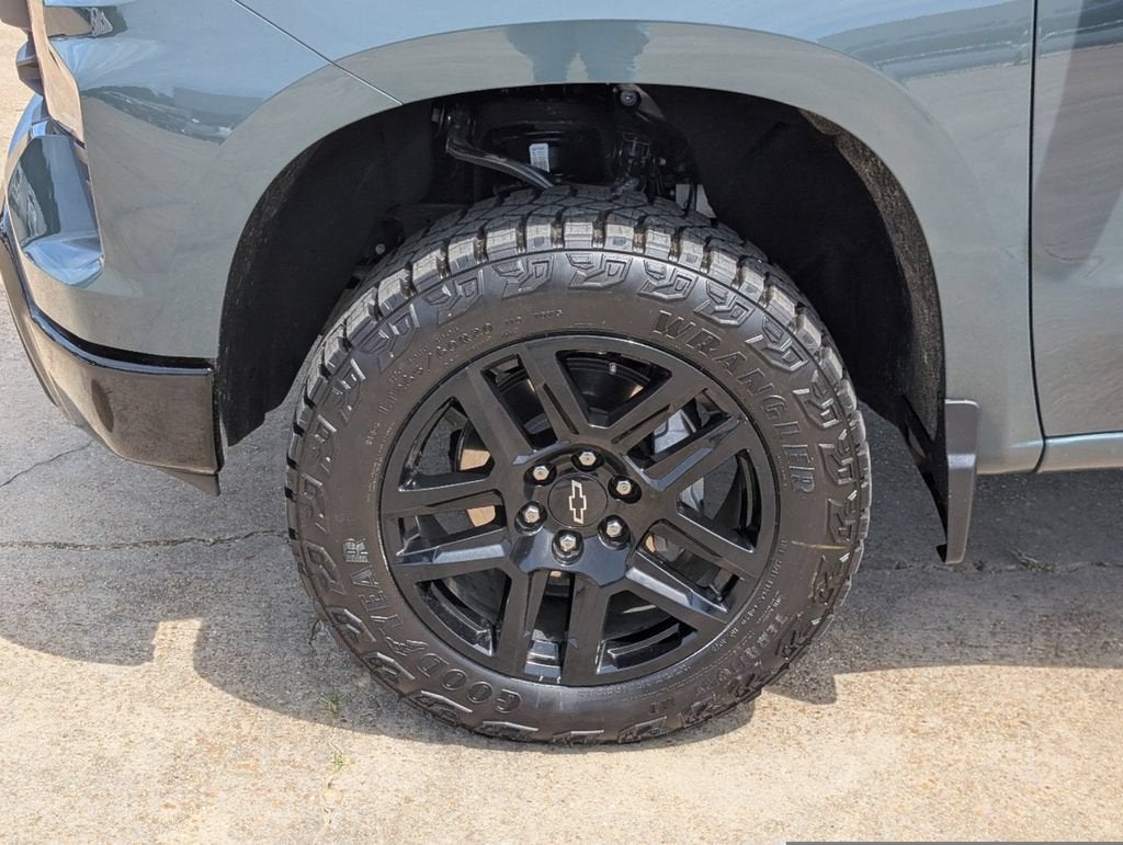 2025 Chevrolet Silverado 1500 Custom Trail Boss