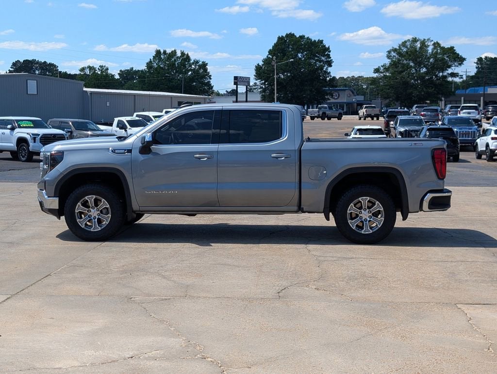 2023 GMC Sierra 1500 SLE