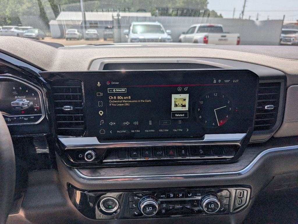 2023 GMC Sierra 1500 SLT