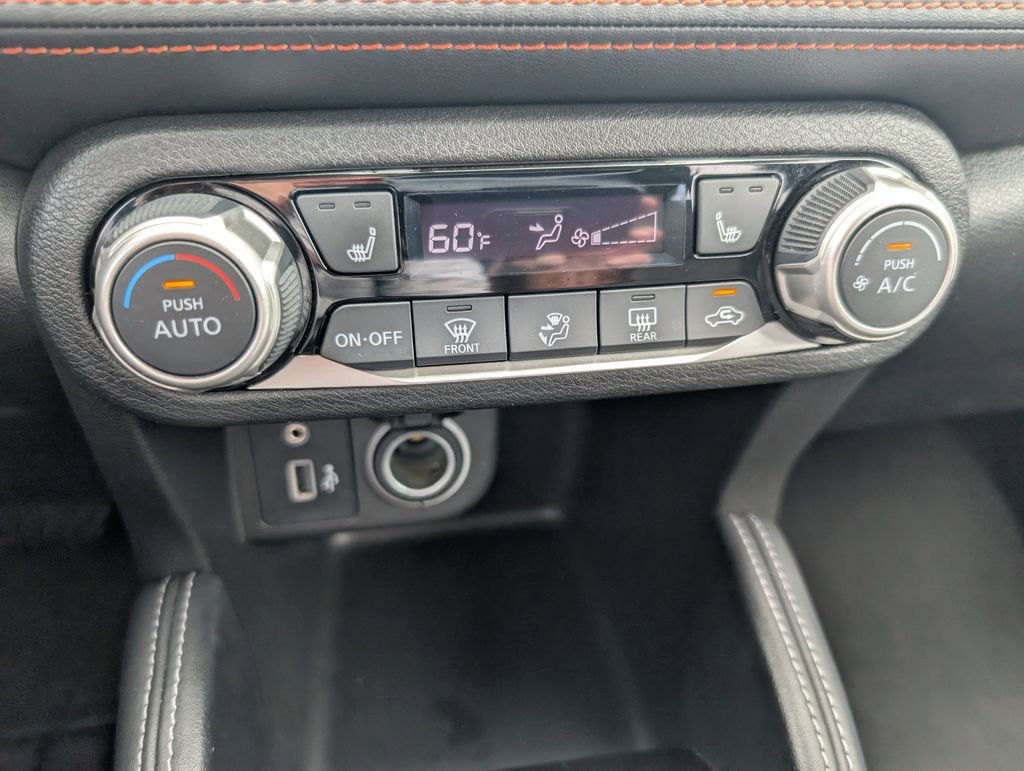 2019 Nissan Kicks SR