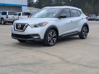 2019 Nissan Kicks SR