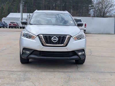 2019 Nissan Kicks SR