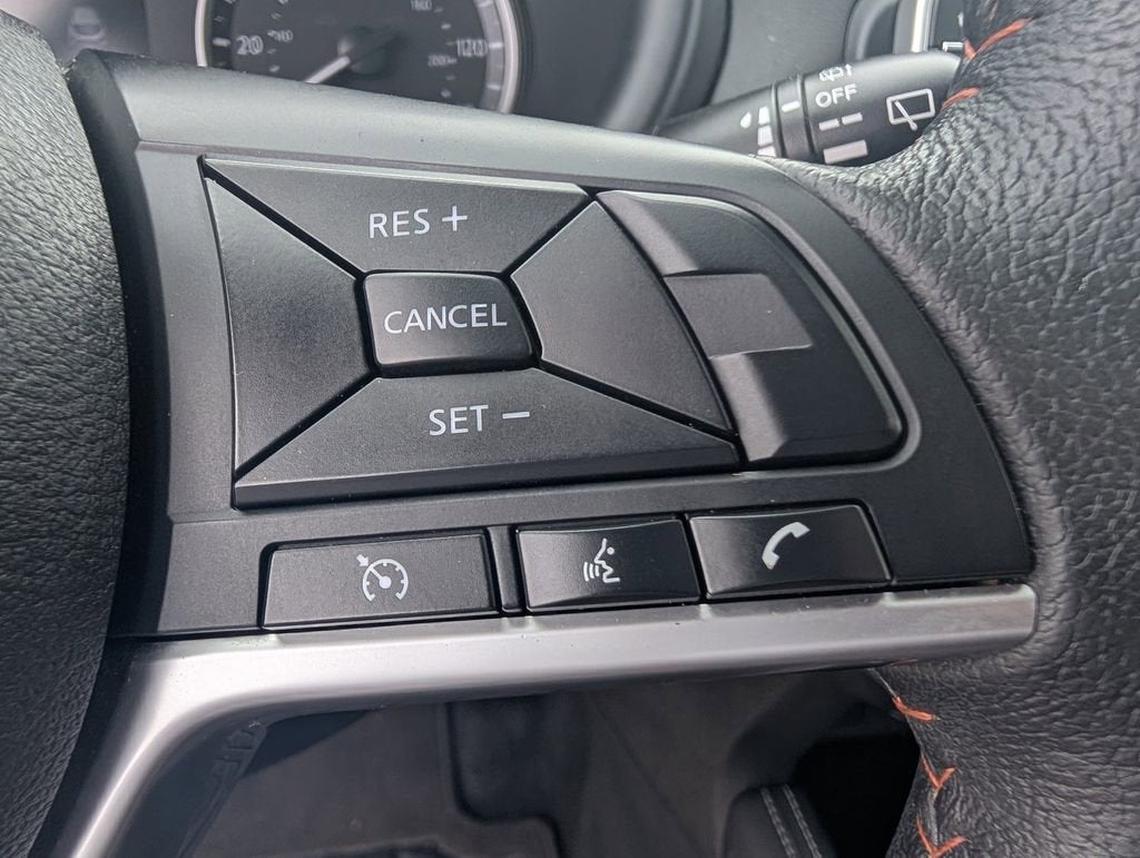 2019 Nissan Kicks SR