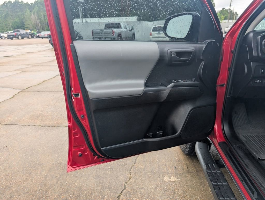 2023 Toyota Tacoma 4WD SR