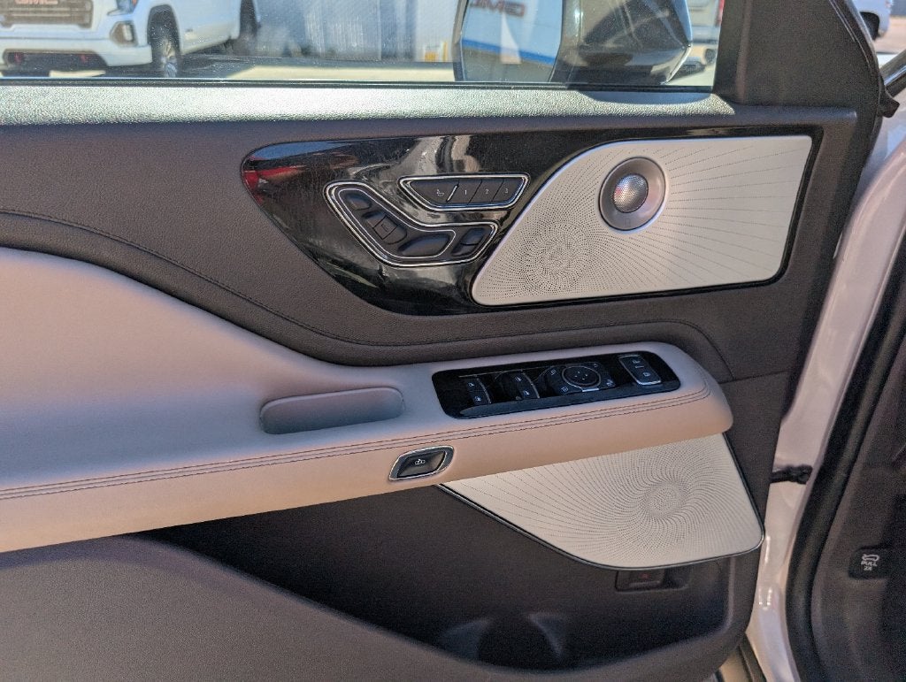 2024 Lincoln Aviator Reserve